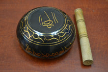 Load image into Gallery viewer, Handmade Nepal Tibetan Buddhist Brass Singing Bowl
